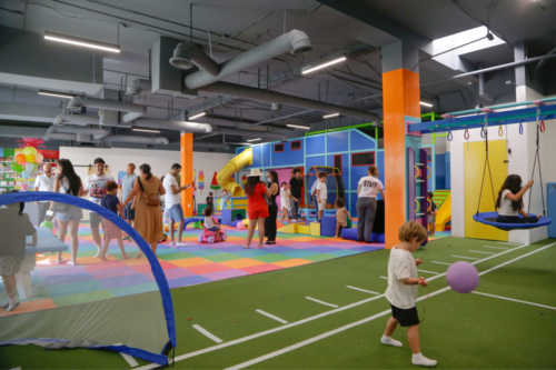 Indoor Playground in Los Angeles - Ball n Bounce