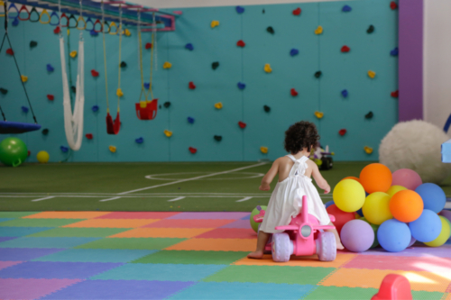 indoor play spaces in los angeles - Ball n Bounce